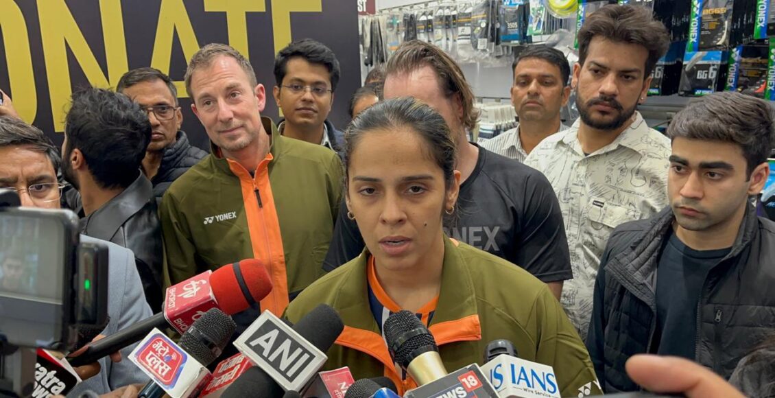 Saina Nehwal and Peter Gade distributed rackets at World Street by Omaxe, along with Yonex, to children in need.