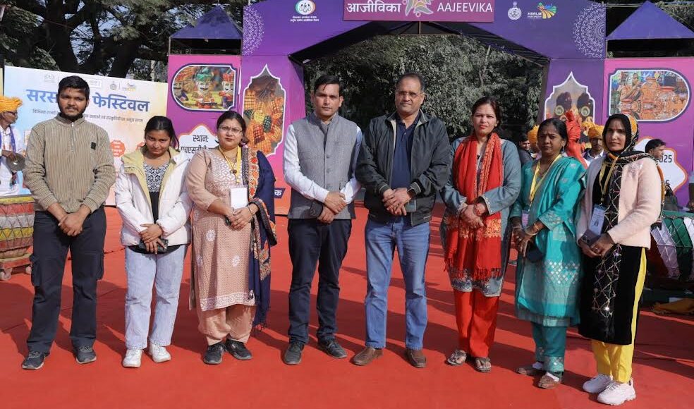 The Saras Fair showcased glimpses of rural entrepreneurship and women's empowerment: Rajesh Kumar