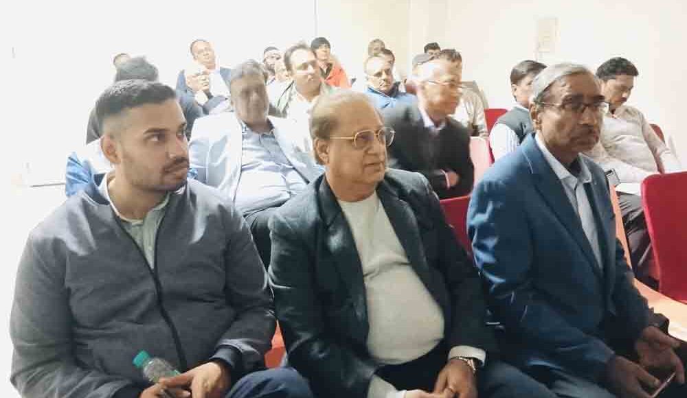 A program on cybersecurity was organized at the DLF Industries Association office.