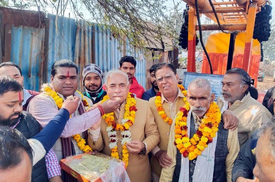 On the occasion of Makar Sankranti festival, Autopin Colony received the gift of a tubewell.