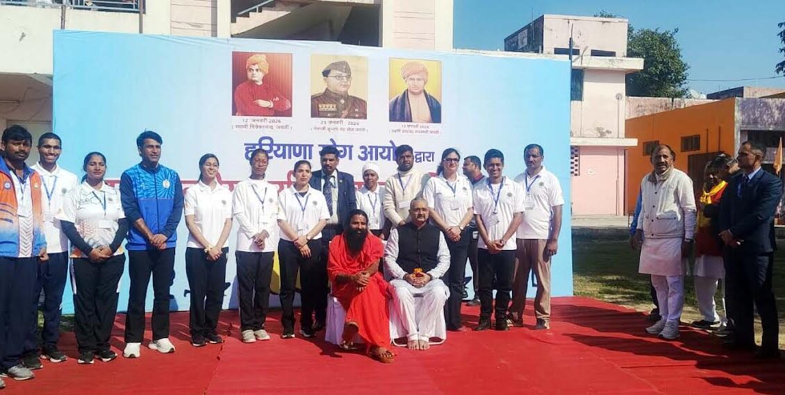 Shyam Kumar of Faridabad became the national judge in Yogasana.