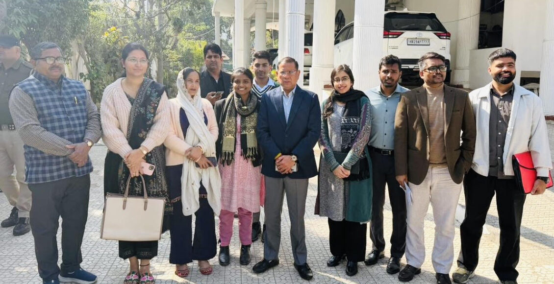 District youth officers made a courtesy call on State Minister Rajesh Nagar