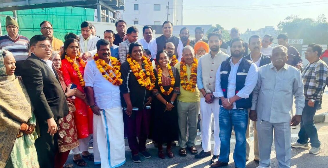 Kerala public representatives accorded a grand welcome at the BJP district office.