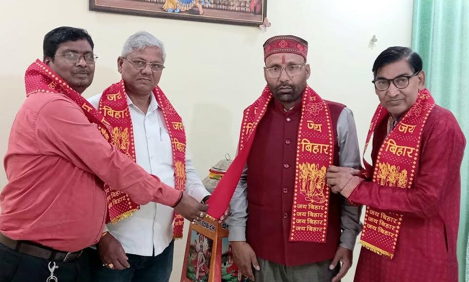 Yamuna Rakshak Dal and Purvanchal Foundation organised a grand celebration of Bihar Day.