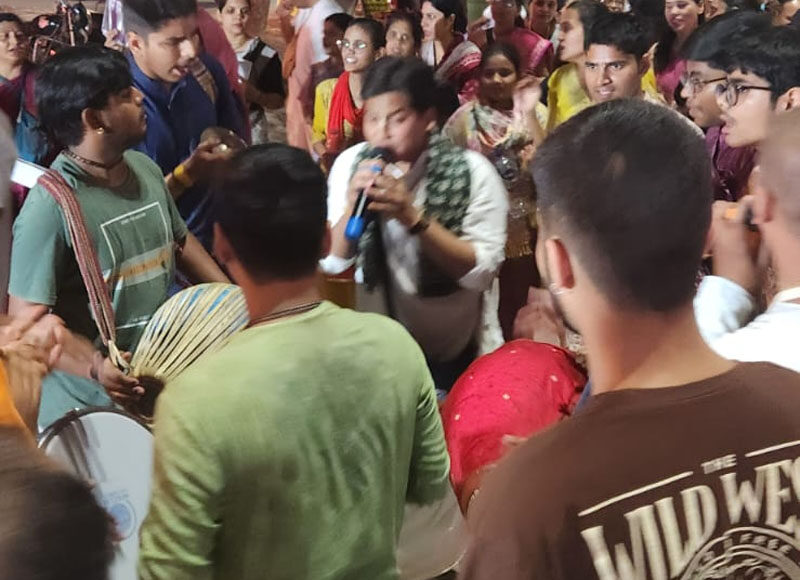 Harinam Sankirtan for world peace