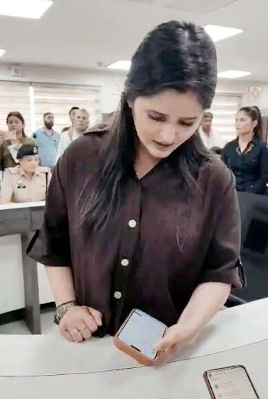 Bhojpuri singer Pawan Singh gets relief from Haryana Women's Commission