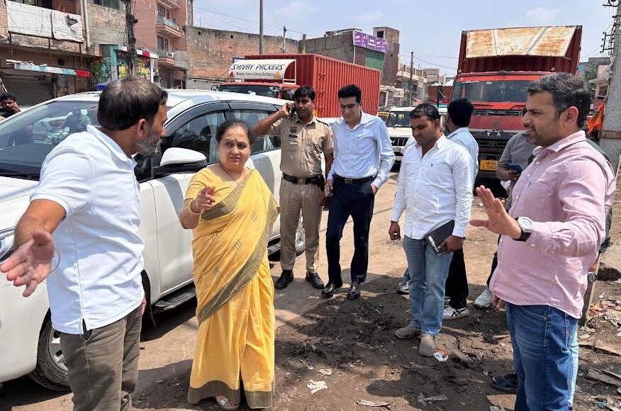 Municipal Corporation committed to provide better facilities to the people: Praveen Batra