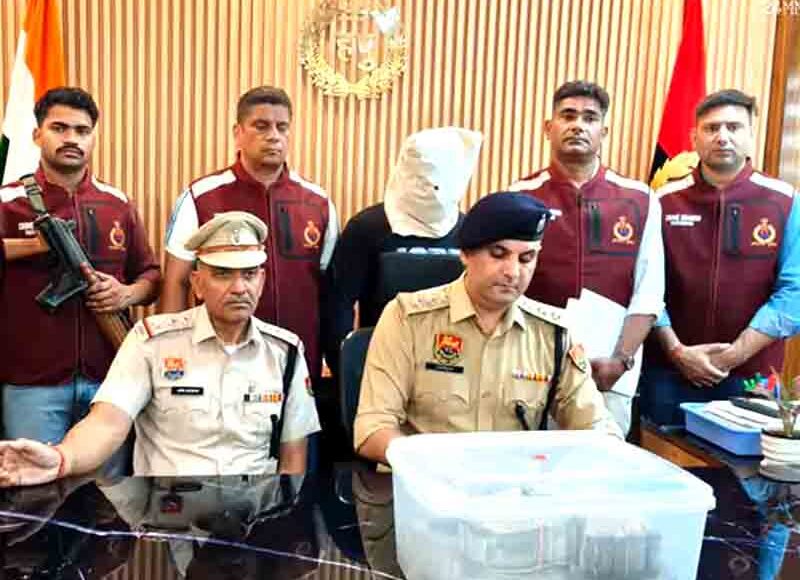 Accused arrested in Faridabad robbery case of Rs 12 lakh: Bullet and Rs 11.30 lakh recovered