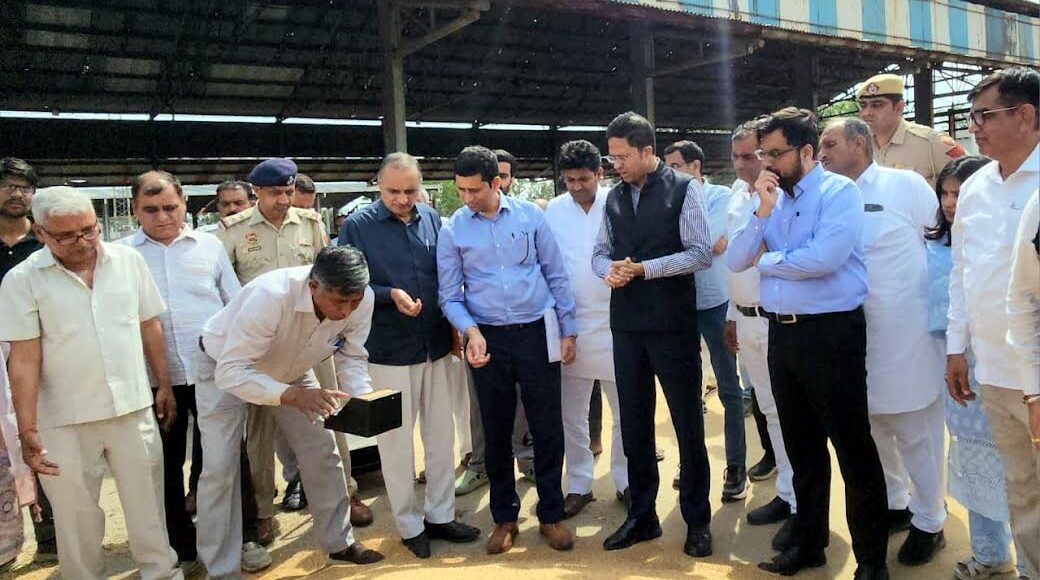 Government committed to buy every grain of farmer's crop: Amit Agarwal