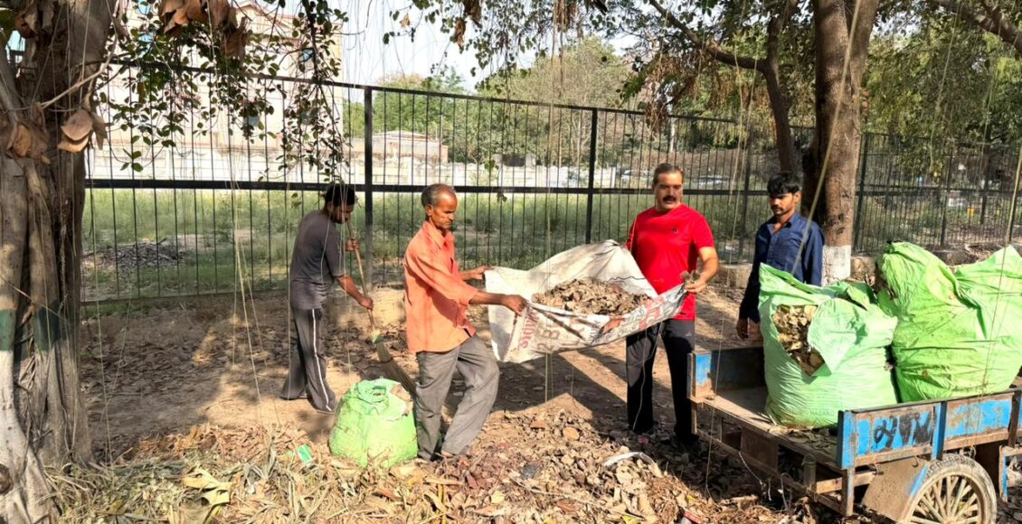 Block Ditu Sector 10 RWA launched a cleanliness drive in their block.