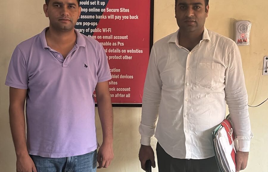 Cyber ​​fraud worth ₹1,29,800 committed via APK file; individual who provided the bank account apprehended; action taken by Ballabgarh Cyber ​​Police Station.