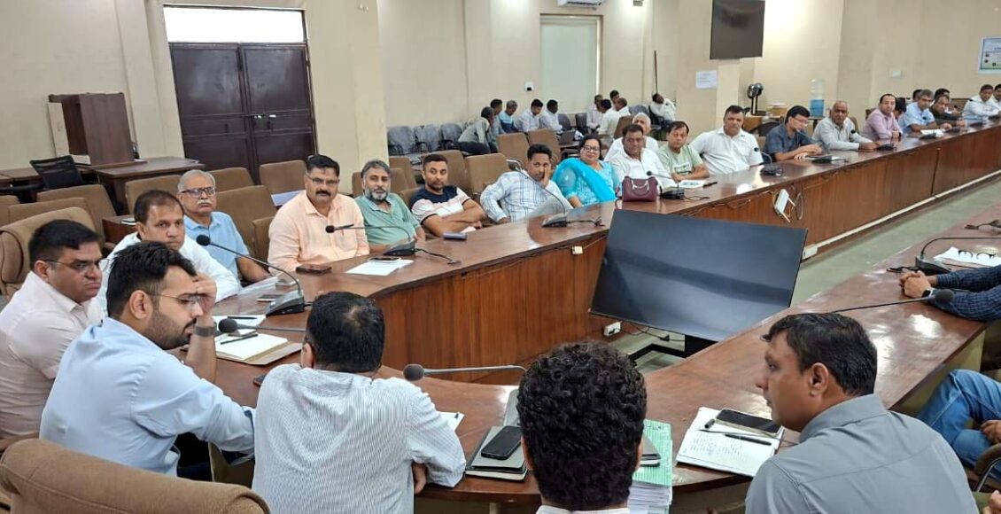 Process of handing over plotted colonies in Greater Faridabad accelerated.
