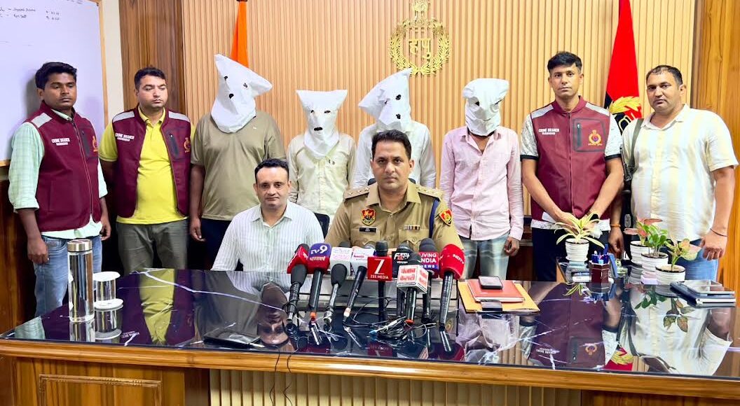 Four accused arrested for robbing a liquor contractor of cash.