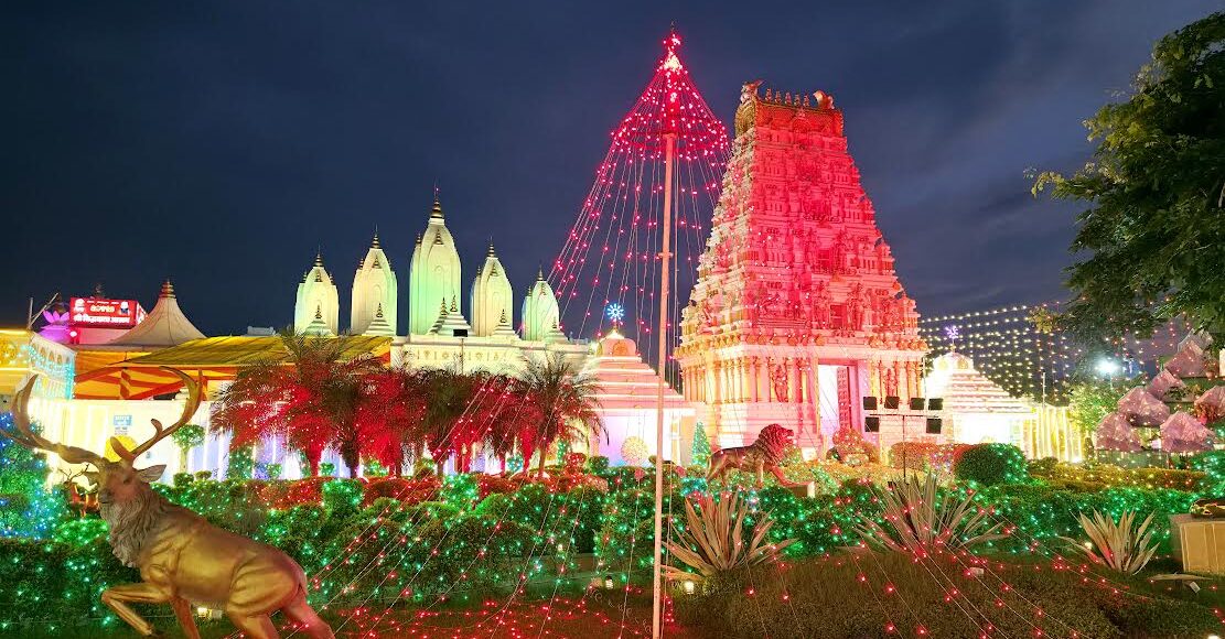 The true spiritual essence of the Shri Krishna Janmotsav celebration is the union of the individual soul with the Supreme Soul: Swami Purushottamacharya.
