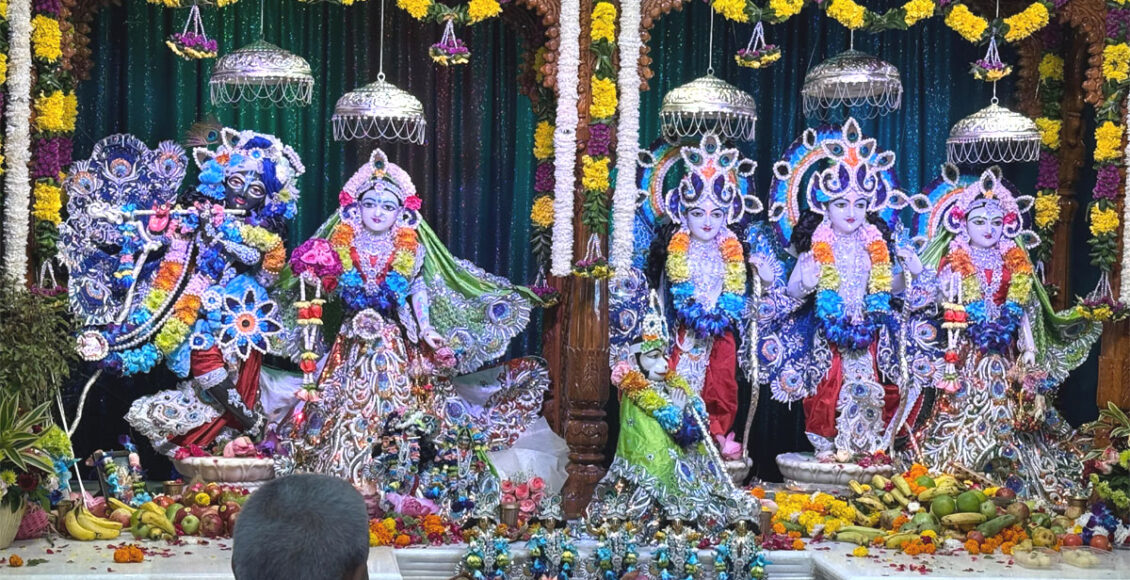 इस्कॉन सेक्टर-37 में भव्य जन्माष्टमी समारोह, 1.25 लाख श्रद्धालुओं ने किए श्रीकृष्ण के दर्शन