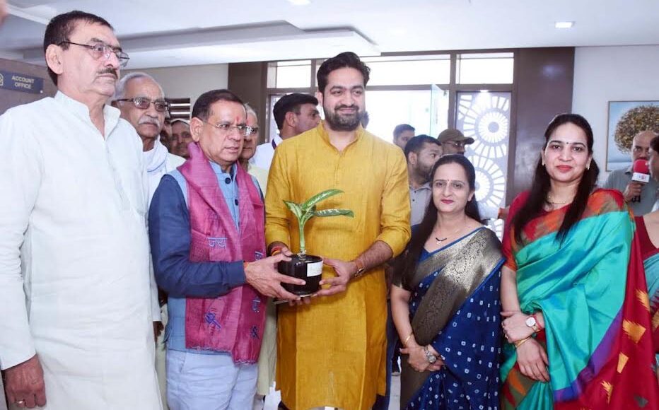 It is essential to impart religious values ​​to children alongside their education: Rajesh Nagar