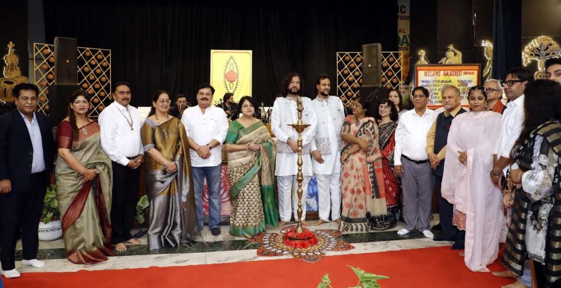 DAV resonated with the tunes of 'Speak Macay', Nizami brothers enthralled the audience.
