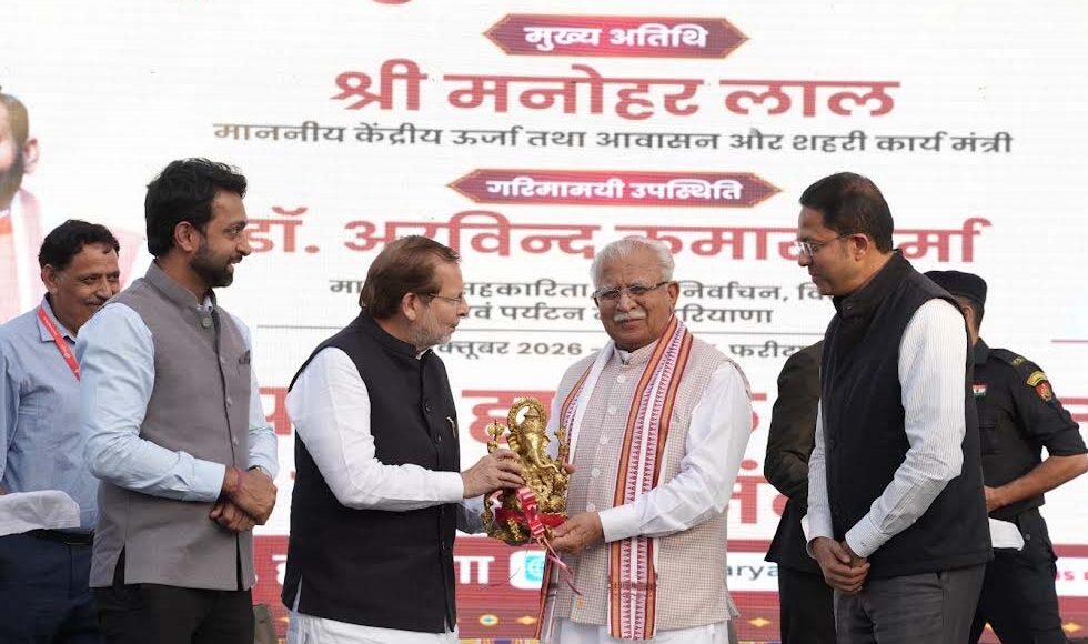 Diwali Mela is a powerful medium for promoting Indian culture, tradition, and self-reliance: Manohar Lal