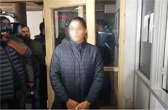 खेल मंत्री के खिलाफ FIR दर्ज करवाने पहुंची महिला कोच, दफ्तर में बुलाकर छेड़छाड़ करने के आरोप