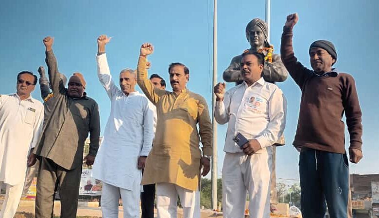 शहीदों को किया नमन