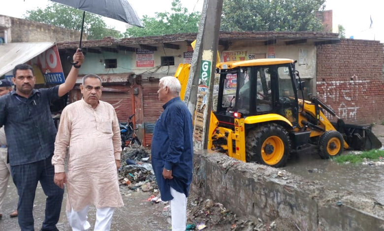 People will not be allowed to suffer due to waterlogging due to unseasonal rains: Moolchand Sharma