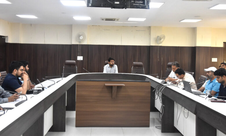 Timely disposal of ICM window and other complaints on online portal: CTM Amit Mann