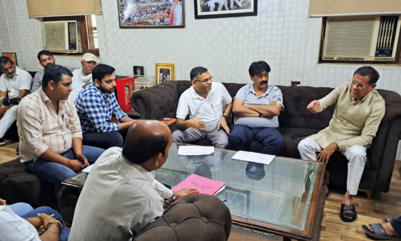 MLA Rajesh Nagar held a meeting with corporation officials