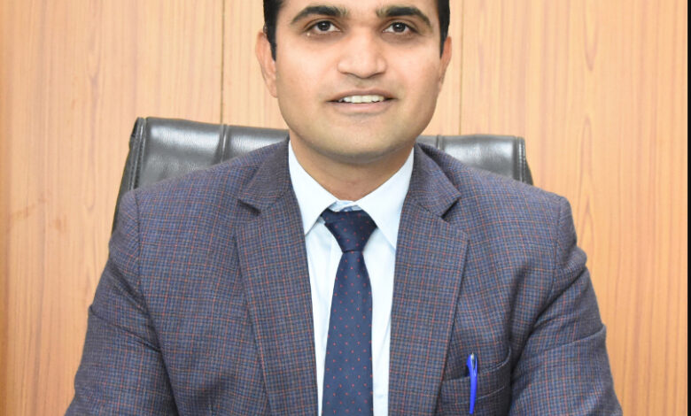 किसानों की फसलों में प्राकृतिक आपदाओं से नुकसान की होगी भरपाई : विक्रम सिंह