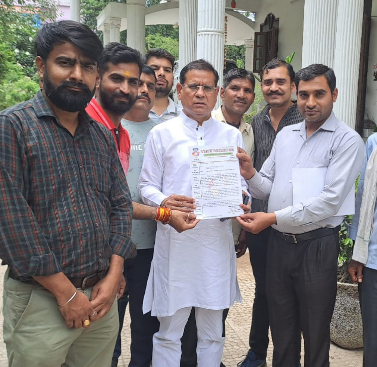 I will meet the Chief Minister regarding your problem - Rajesh Nagar