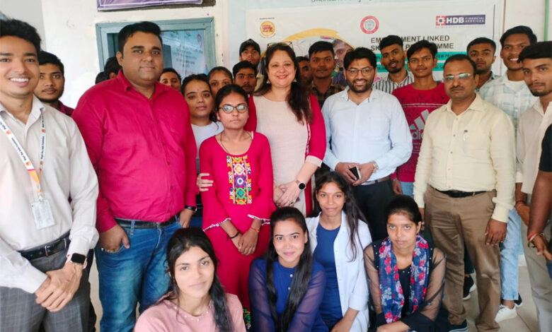 नेहरू कॉलेज में प्लेसमेंट सेल ने मैजिक बस फाउंडेशन के सहयोग से चार दिवसीय कार्यशाला का शुभारंभ