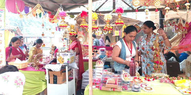 दिवाली उत्सव में दिखी महिला सशक्तिकरण की झलक