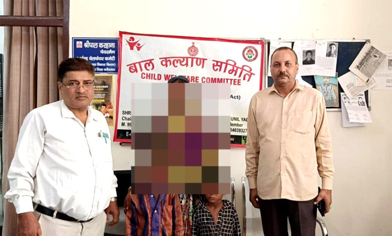 ऑपरेशन मुस्कान के तहत क्राइम ब्रांच कैट ने 3 नाबालिंग बच्चों को रेस्क्यू कर किया परिजनों के हवाले