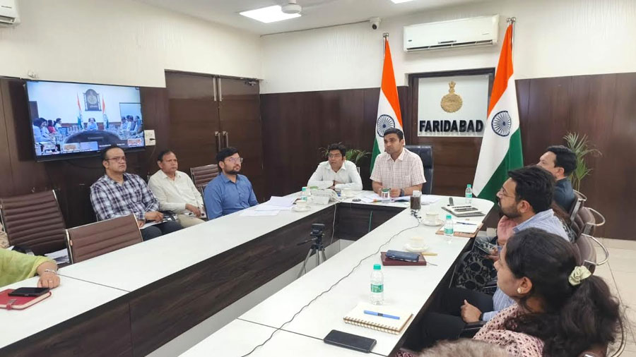 Make sure to fulfill the responsibilities and responsibilities on time: District Election Officer Vikram Singh